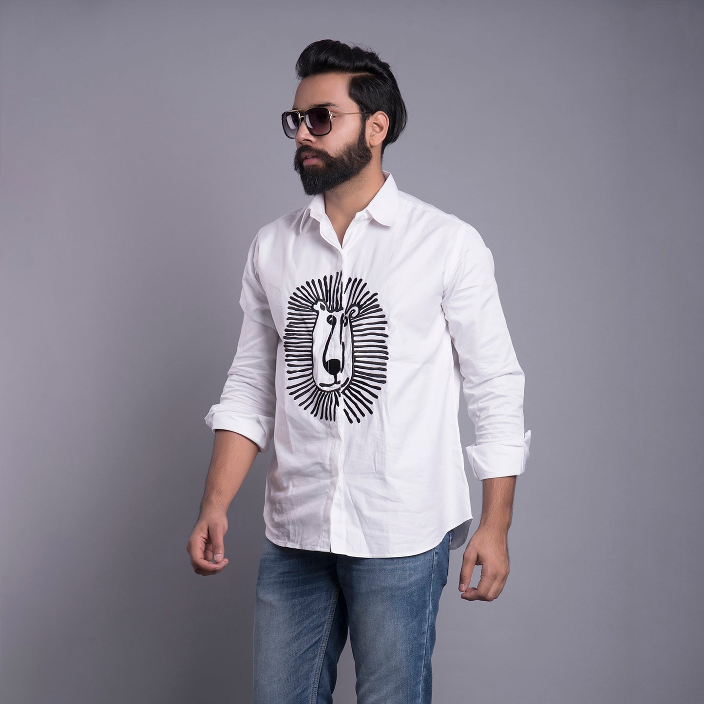 B/W Lion embroidered shirt