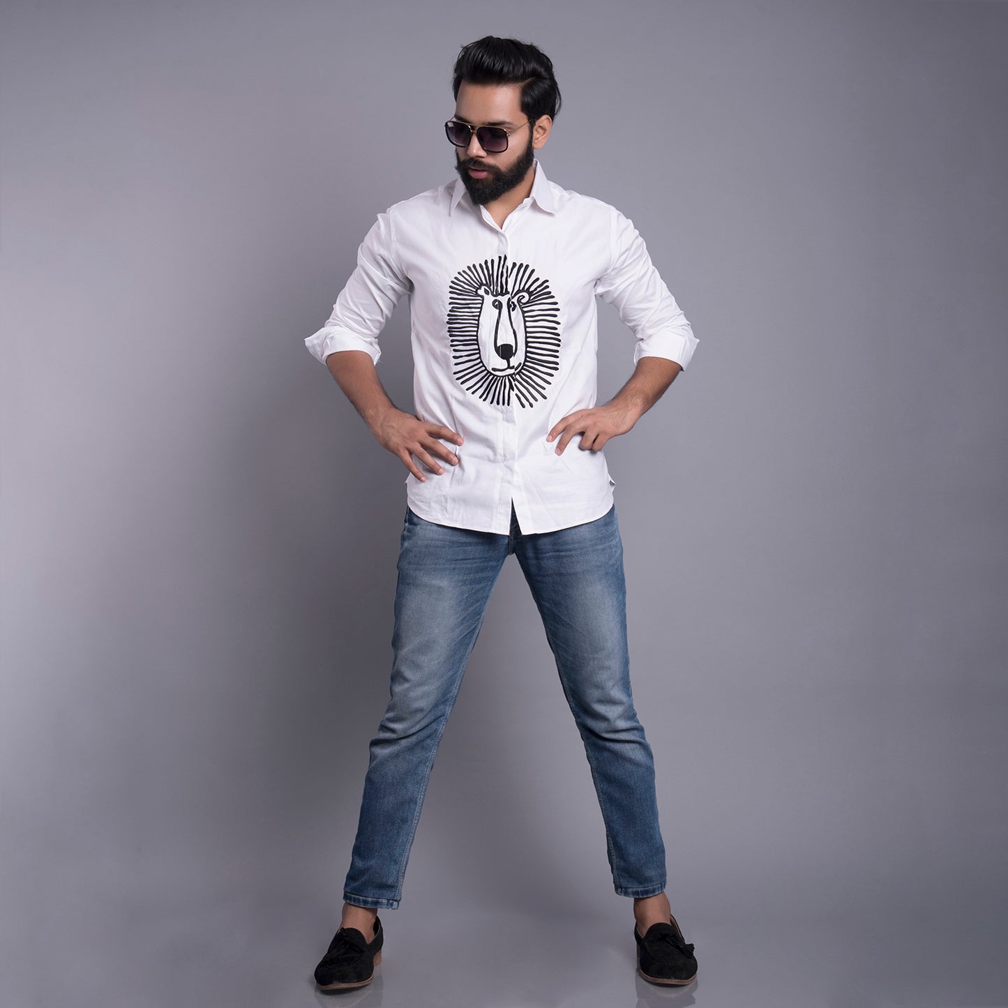 B/W Lion embroidered shirt