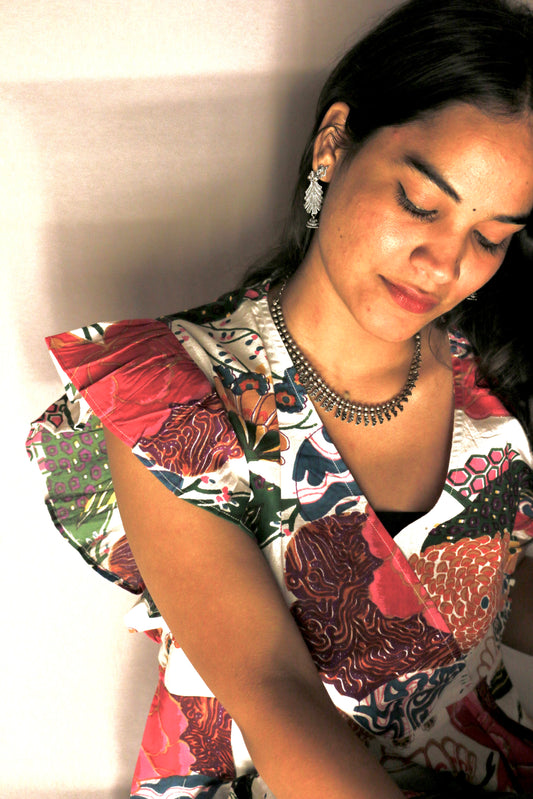 Floral romance Top